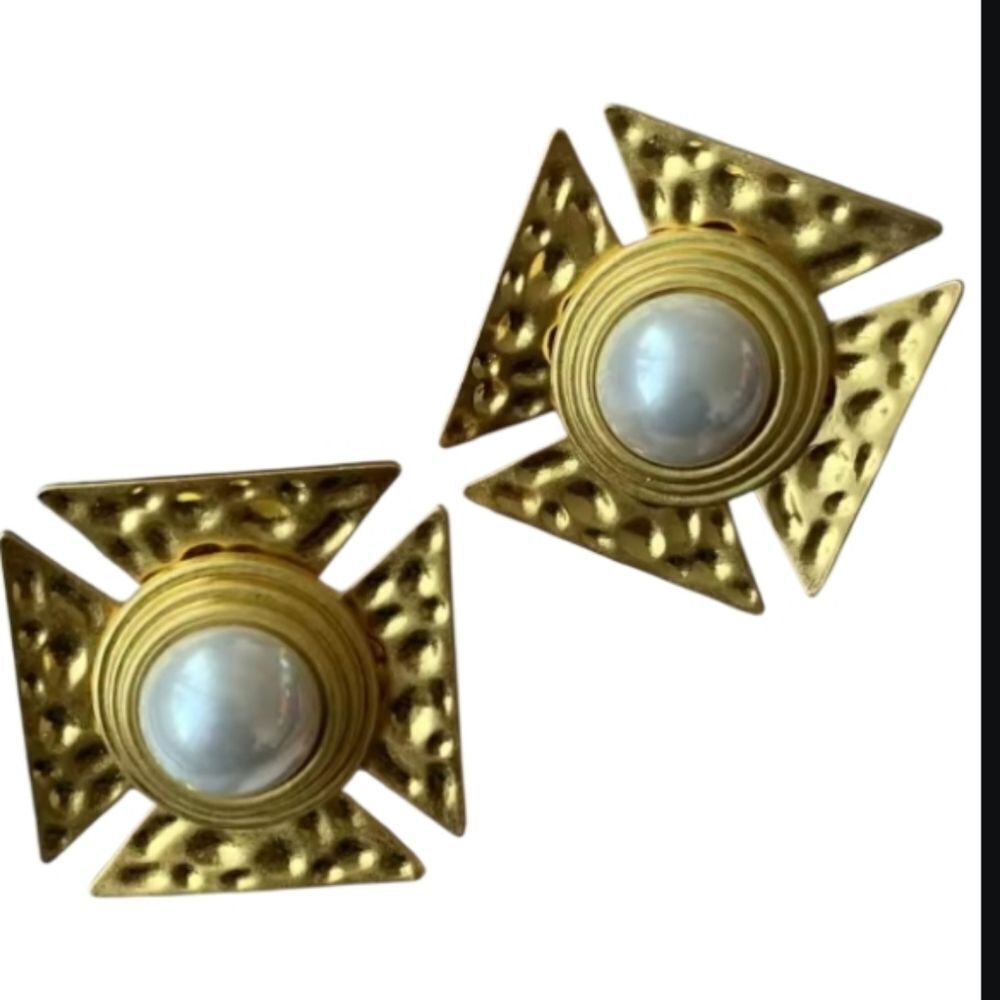 New! Solana Gold and Pearl Statement Earrings • NWOT - Picture 4 of 9